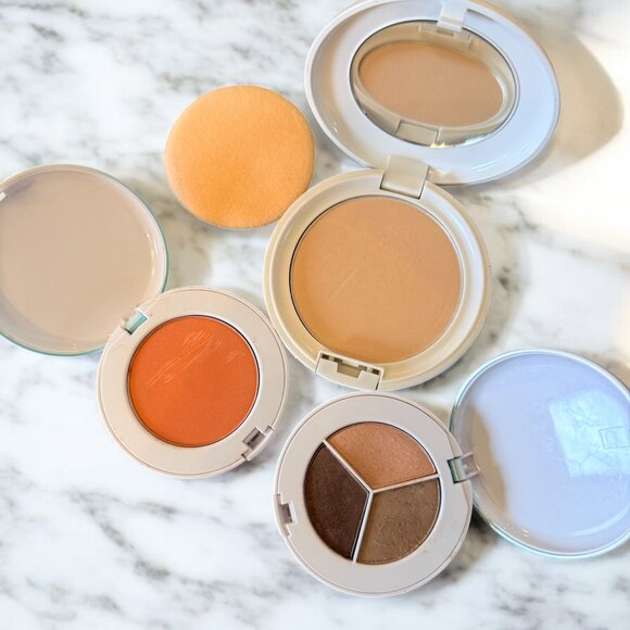 Carmindy Beauty Makeup & Brush Bundle Light/Medium Powder Blush Eyeshadow - Picture 6 of 10